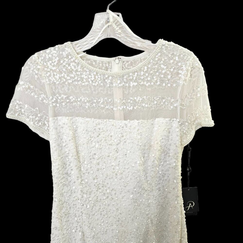 Elegant White Lace Sheath Dress - Picture 3 of 13